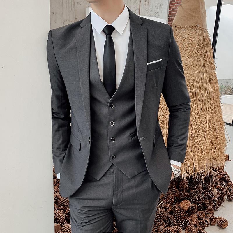 Mens Grooming Brand - Costume de bureau formel de marque