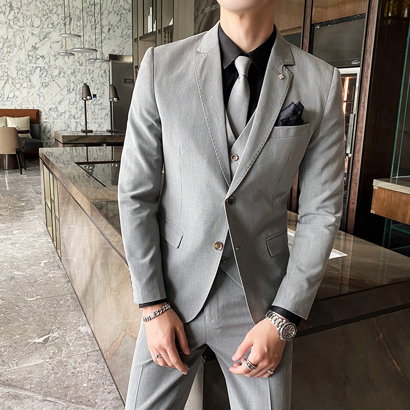 Costume trois pièces rayé pour - Mens Grooming Brand avis et prix
