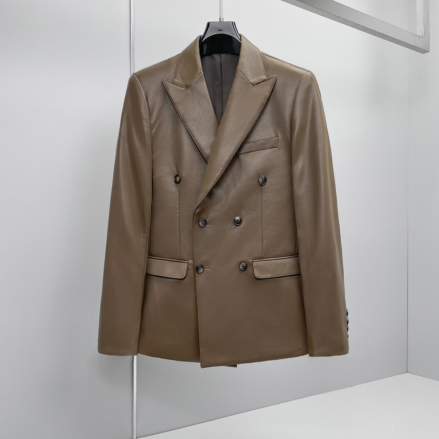 Veste de Costume en Cuir Crois - Mens Grooming Brand avis et prix